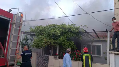 Çan’da akşam saatlerinde korkutan yangın: Ev küle döndü, mahalleli sokağa döküldü