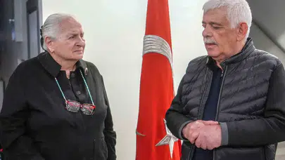 Erzurum’da duygusal anlar: Kazım Karabekir’in kızı Timsal Karabekir’e 64 yıllık sürpriz