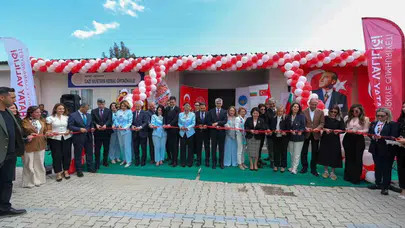 Yıkılanın yerine daha güçlüsü geldi: Hatay’da eğitim seferberliğinde 232’inci durak