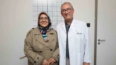 7 ay boyunca tek koluyla yaşama tutundu: Basit bir ağrı sanmıştı, hayatını kısıtlayan hastalıkla yüzleşti