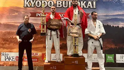 Denizli’nin gururu Polonya’da zirveye çıktı: Mehmet Ali Bulut dünya şampiyonu oldu