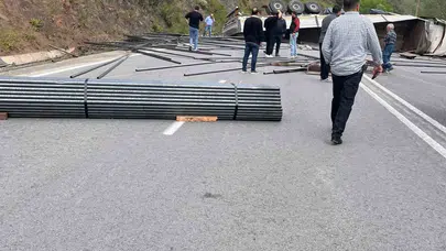 Ereğli’de ulaşım felç oldu: Tonlarca demir yola saçıldı