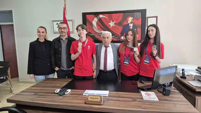 Zamanı yöneten algoritmalar: Liseli gençlerin nörobilim başarısı Türkiye’ye damga vurdu