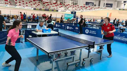 Konya’da Aydın rüzgarı: Masa tenisinde çifte şampiyonluk gururu