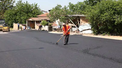 Osmangazi’de ulaşım konforu için dev hamle: 900 ton asfaltla yollar yenilendi