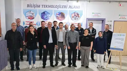 Sınıfta yeni nesil dönem: Bafra'da öğretmenler dijital dünyanın uzmanı oluyor