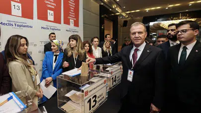 Mersin’den Ankara’ya uzanan büyük başarı: Vahap Seçer TBB’nin yeni başkanı oldu