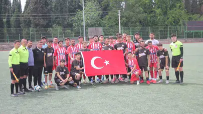 Salihli’de şampiyonluk coşkusu: Ülküspor rakiplerine fark attı