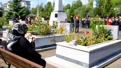 Ordu’da bayram öncesi vefalı ziyaret: Şehitlikte hüzün ve minnet bir aradaydı