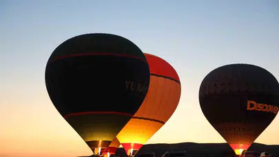 Kapadokya’da bayram bereketi: Turistler tarihi vadilere akın etti