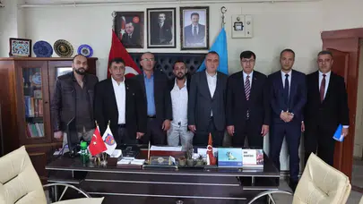Kütahya’da ulaşım seferberliği: Başkan Kahveci esnafla masaya oturdu