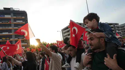 Nilüfer'de bayram coşkusu: Binler tek yürek oldu