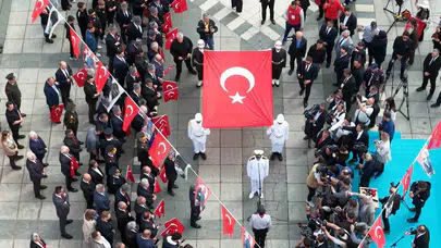 Samsun’da Tarihi Anlar: İstiklal Meşalesi 107 Yıl Sonra Aynı Heyecanla Taşındı