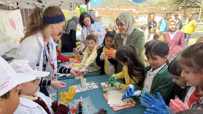 Geleceğin teminatı çocuklara sağlıklı yaşam rehberliği: Minik öğrenciler 'Sağlık Elçisi' oldu