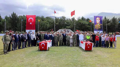 Üniforma aşkı engel tanımadı: İskenderun’da Mehmetçik gururu