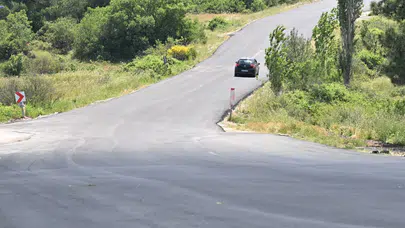Manisa'da ulaşım hamlesi: İki mahalle arasındaki çile bitti, yollar konfora kavuştu