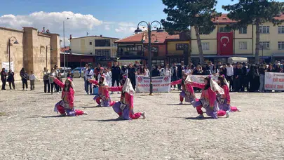 Sultandağı’nda gençlik ateşi: 19 Mayıs meydanlara taştı