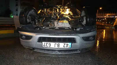 Direksiyon başında alkolün bedeli ağır oldu: Kontrolden çıkan otomobil hurdaya döndü
