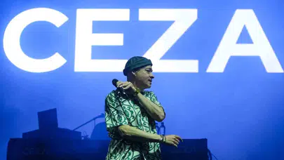 Kocaeli’de rap rüzgarı: Ceza, EnFest sahnesinde on binleri tek nefes yaptı