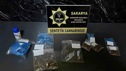 Arifiye'de narkotik darbesi: Aranan şüpheli uyuşturucuyla yakalandı