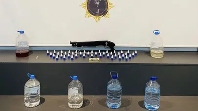 Samsun’da zehir tacirlerine ağır darbe: Litrelerce sıvı uyuşturucu ve binlerce hap yakalandı
