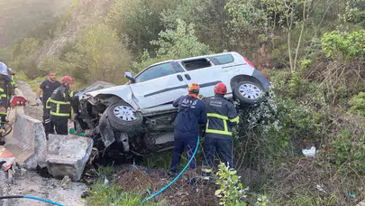 Bilecik'te korku dolu anlar: Şarampole yuvarlanan kamyonetin sürücüsü ölümden döndü