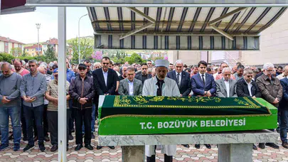 Bozüyük’ün sevilen ismi veda etti: 4 Eylül Mahallesi’nde hüzünlü gün