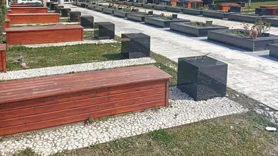 Manisa’da bayram hazırlığı: Mezarlıklar ziyaretçilerini bekliyor