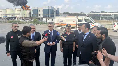 Mersin'de sanayi tesisinde korkutan yangın: Bir işçi hayatını kaybetti, ekipler teyakkuzda
