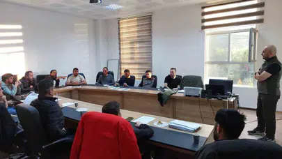 Doğanın dengesini korumak için kolları sıvadılar: Bayburt’ta 15 yeni avcı sertifikasına kavuştu