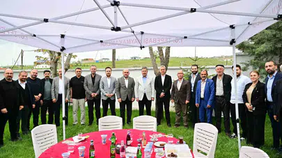 Eğriöz’de eller semaya açıldı: Vali Yılmaz hemşehrileriyle buluştu