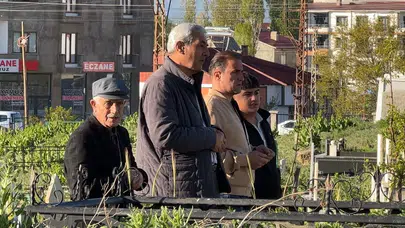 Bayram sabahı hüzün ve vefa buluşması: Yüksekova’da kabristanlar doldu taştı