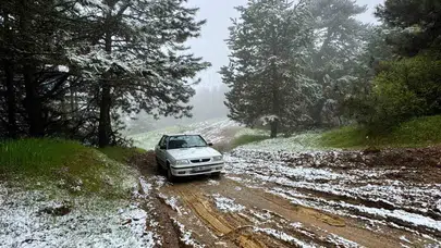 Aydın’da bahar mevsimi kışa döndü: Mayıs ayında lapa lapa kar yağışı