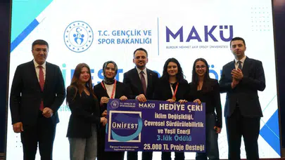 Genç beyinlerden büyük başarı: BTÜ’lü öğrenciler ÜNİFEST’e damga vurdu