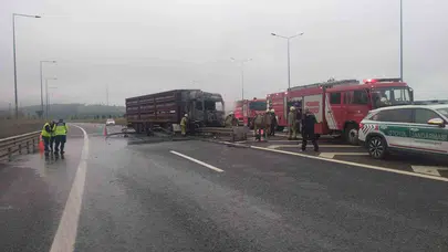 Çekmeköy’de korku dolu anlar: Kurban dönüşü tır alevlere teslim oldu