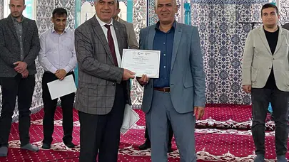 Gerger’in gururu oldu: Kübra Mete Kur’an-ı Kerim okumada zirveye yerleşti