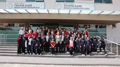 Başkan Özdoğan’dan gençlere başarı reçetesi: Hedefsiz gemiye hiçbir rüzgar yardım etmez