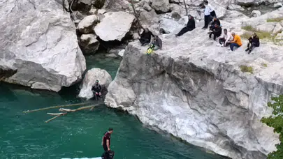 Balık tutarken hayatı karardı: Ceyhan Nehri’nde kaybolan 62 yaşındaki adam aranıyor