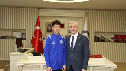 Gaziantep'in gururu minderde parladı: Muhammed Gölha Avrupa ikincisi oldu