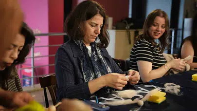 Eskişehir’de sanat rüzgarı: Triyandafilis’in hüzünlü hikayesi sahnede hayat buldu