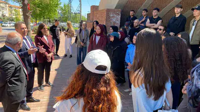 Manisa’da gençlerin şehre aidiyetini güçlendirecek dev adım: Tarih sınıflardan sokağa taştı