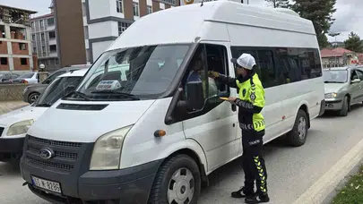 Kavak’ta trafik seferberliği: Emniyetten sürücü ve yayalara kritik uyarılar