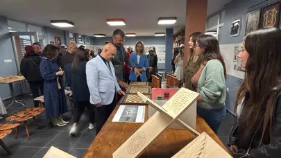 Geleceğin tasarımcıları hünerlerini sergiliyor: Düzce’de estetik ve teknik birleşti
