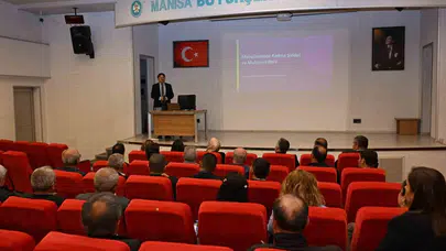 Muhtarlara akademik dokunuş: Yerel yönetimde profesyonel dönem başlıyor