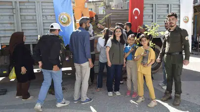 Dicle'de yeşil seferberlik: Binlerce fidan toprakla buluşmak için sahiplerini bekliyor