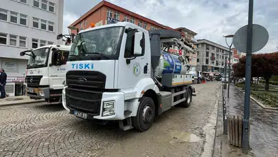 Samsun’da sel felaketi: Trabzon’dan gelen destek eli yaraları sarmaya başladı
