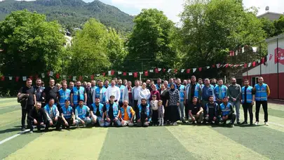 Feke’de bayram bereketi: Başkan Özen’den personele çifte müjde