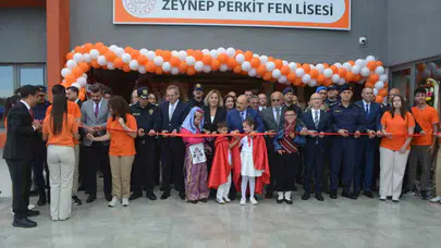 Ayvalık’ın eğitimde büyük hayali gerçek oldu: Zeynep Perkit Fen Lisesi kapılarını açtı