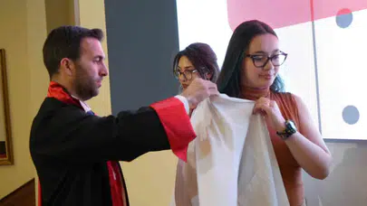 Kastamonu’da beyaz önlük heyecanı: Geleceğin hekimleri mesleğe ilk adımı attı