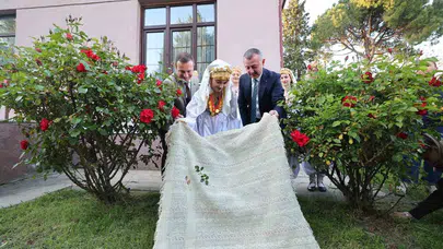 Kocaeli'de Balkan rüzgarları esti: Gül ağacından dilekler, kardeşlik sofrasında birleşti